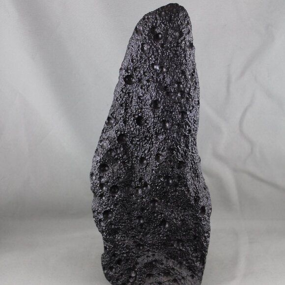 Vintage Coco Joe's Statue - King Kamehameha with Spear in Cave - Made with Lava - Picture 7 of 10